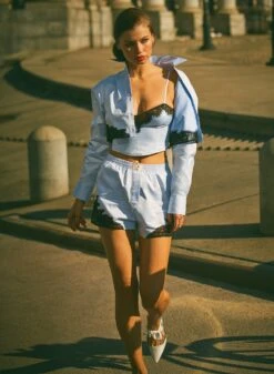 Fleur Du Mal Poplin & Lace Bustier -Luxury Bra Store 027 GA 240502 0177web e18df506 604d 4c4c b6b8 133043ed113a