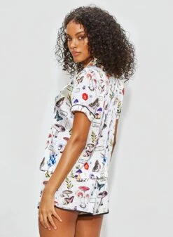 Fleur Du Mal Magical Mushroom Short Sleeve PJ Top 18 Fleur Du Mal Magical Mushroom Short Sleeve PJ Top -Luxury Bra Store 200911 FLEURDUMAL SHOT 05 0691crop