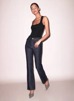 Fleur Du Mal Organic Cotton Scoop Neck Bodysuit 16 Fleur Du Mal Organic Cotton Scoop Neck Bodysuit -Luxury Bra Store FDM 012424 10917 full