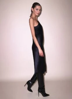 Fleur Du Mal Vampire Rose Embroidery Slip Dress 11 Fleur Du Mal Vampire Rose Embroidery Slip Dress -Luxury Bra Store FDM 040524 27801 2full